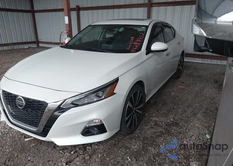 2020 Nissan Altima Platinum Intelligent Awd z USA, uszkodzony, nr VIN 1N4BL4FW1LC151330